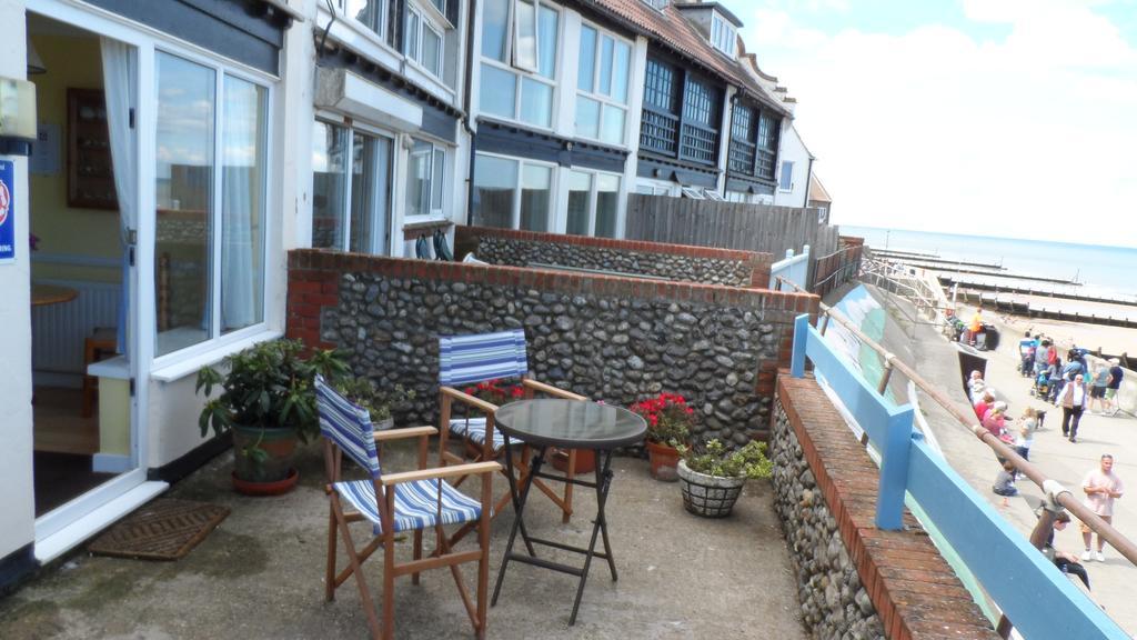 Villa Sea View 3 Promenade Sheringham Esterno foto